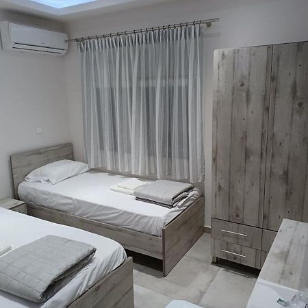 ניאה פלאגיה Ladenis Studios מראה חיצוני תמונה