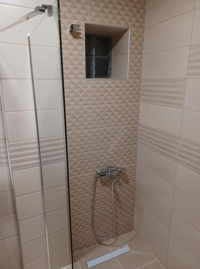 ניאה פלאגיה Ladenis Studios מראה חיצוני תמונה